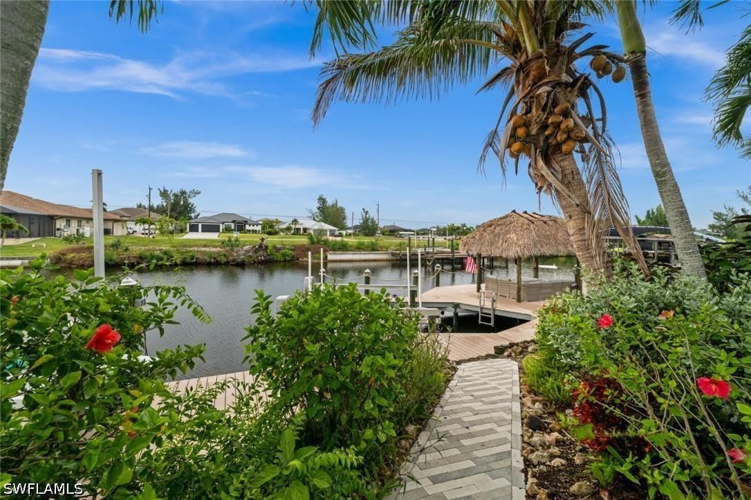 1638 NW 38th Pl., Cape Coral, FL 33993