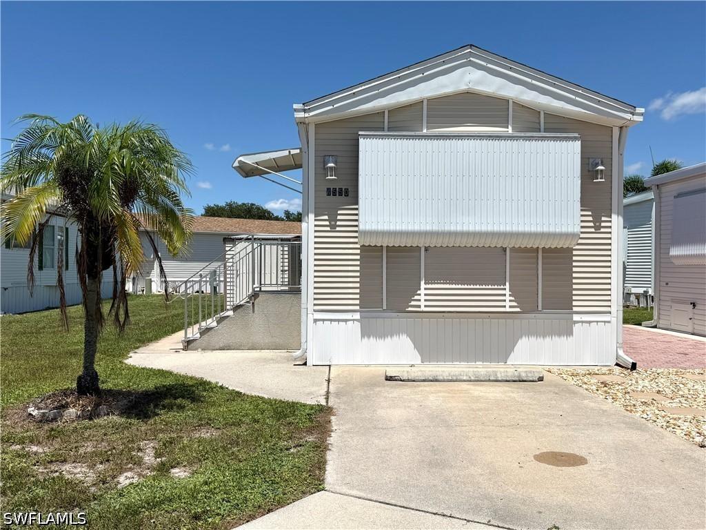 4550 Lafayette Ln., Estero, FL 33928