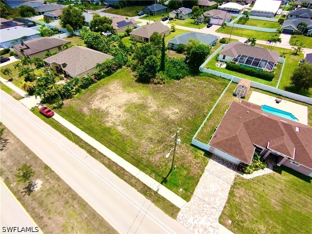 1818 SW Trafalgar Pkwy., Cape Coral, FL 33991