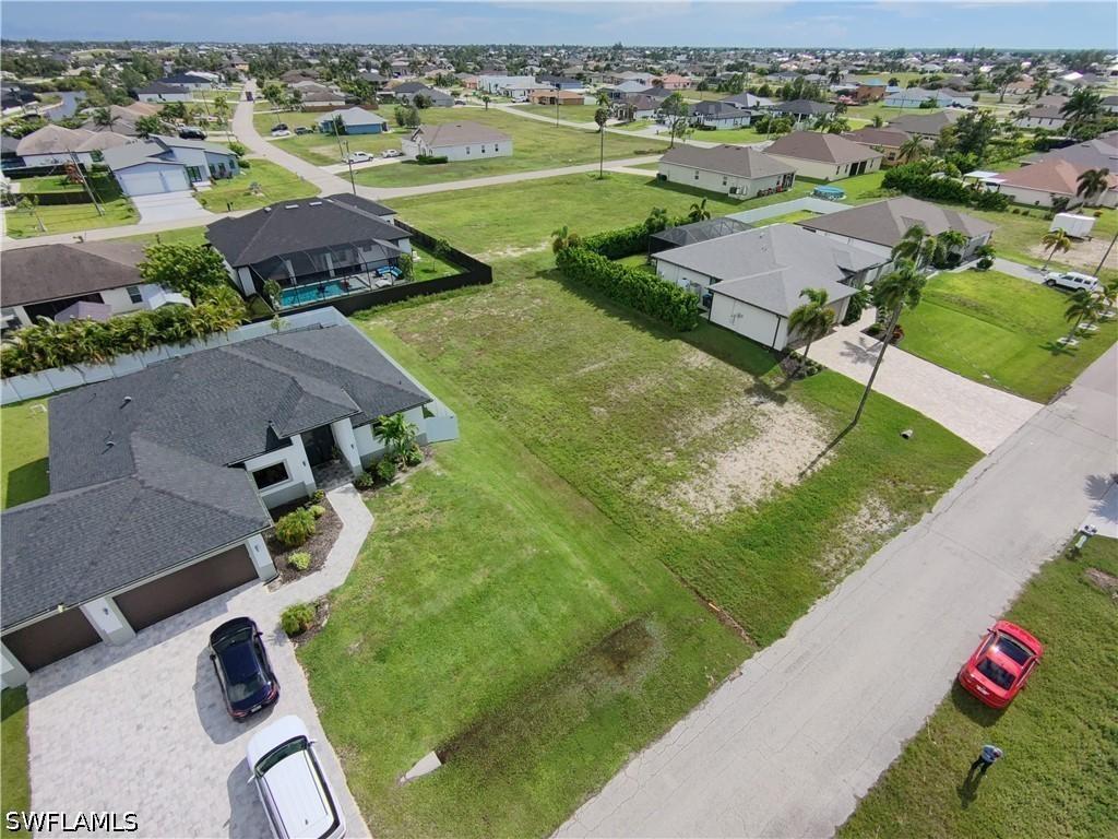 3238 NW 21st Ter., Cape Coral, FL 33993