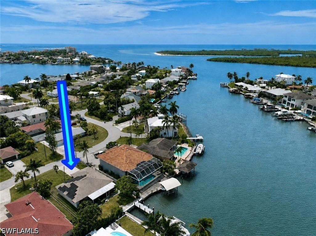 105 Jamaica Dr., Naples, FL 34113