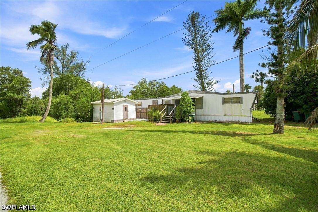 105 Cardinal Ct., Everglades City, FL 34141