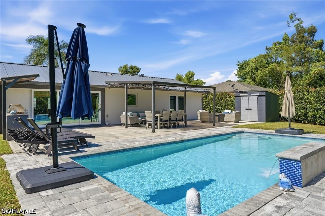 2965 Woodside Ave., Naples, FL 34112