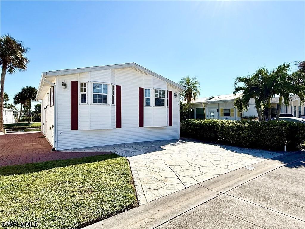 554 Cattleya Refuge, Naples, FL 34114
