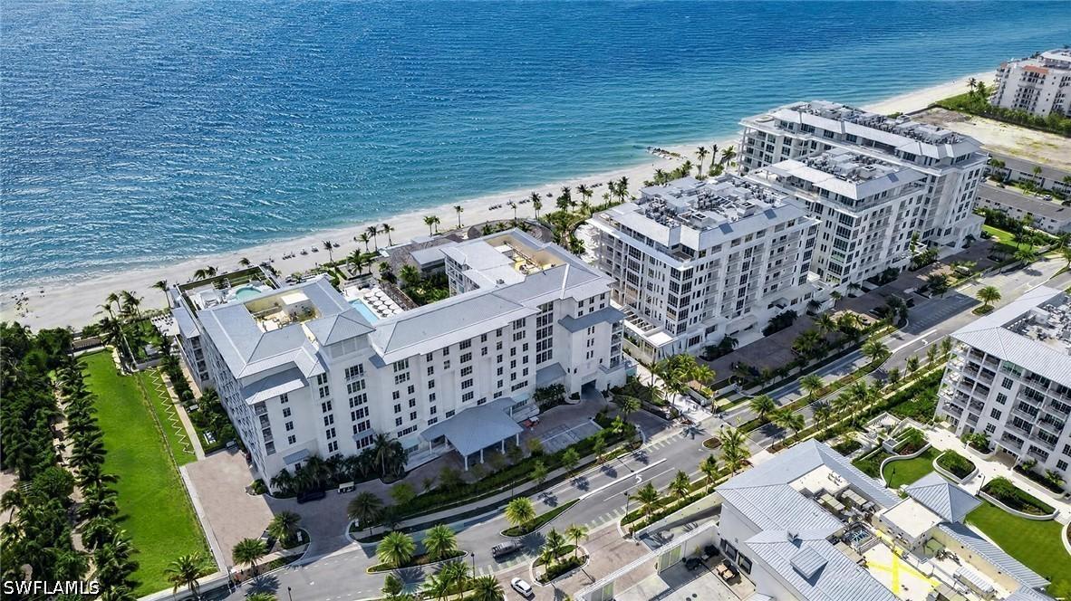 901 Gulf Shore Blvd. #A-203, Naples, FL 34102