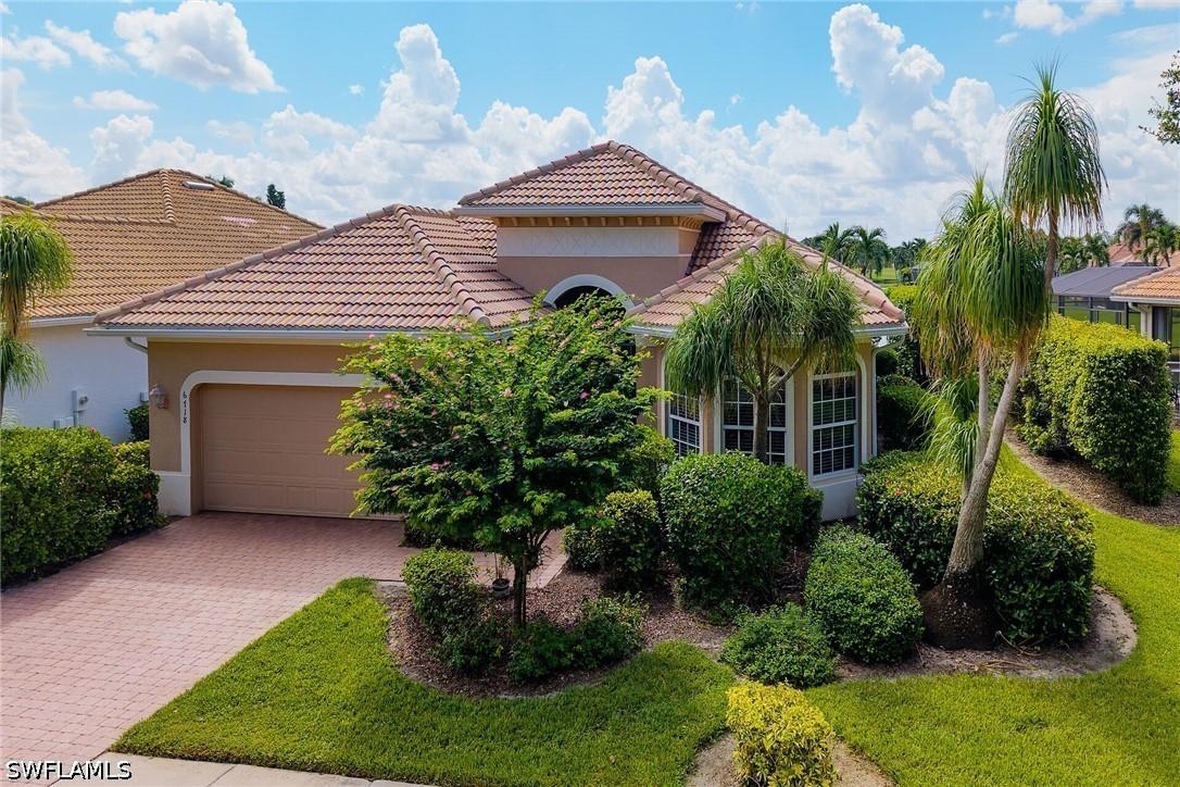 6718 Crowned Eagle Ln., Naples, FL 34113