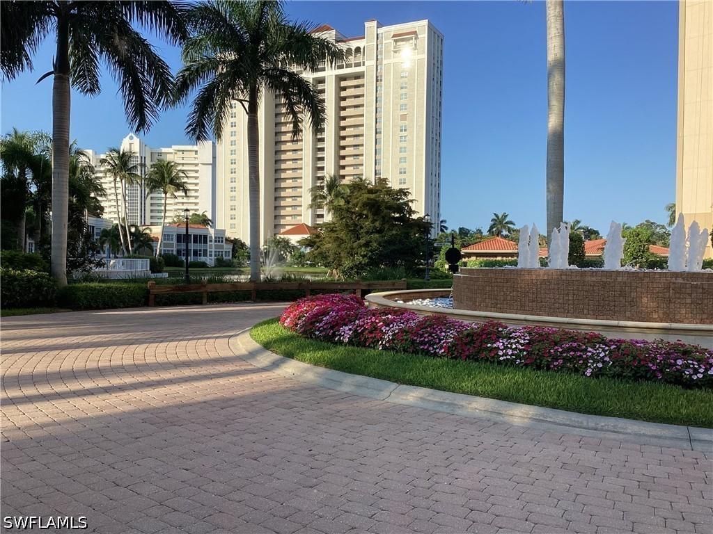 6573 Marissa Loop #202, Naples, FL 34108