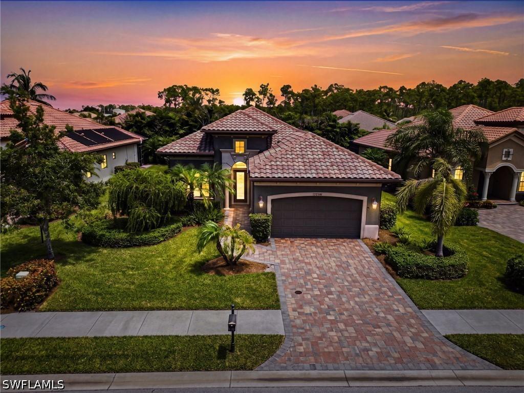 15850 Secoya Reserve Cir., Naples, FL 34110