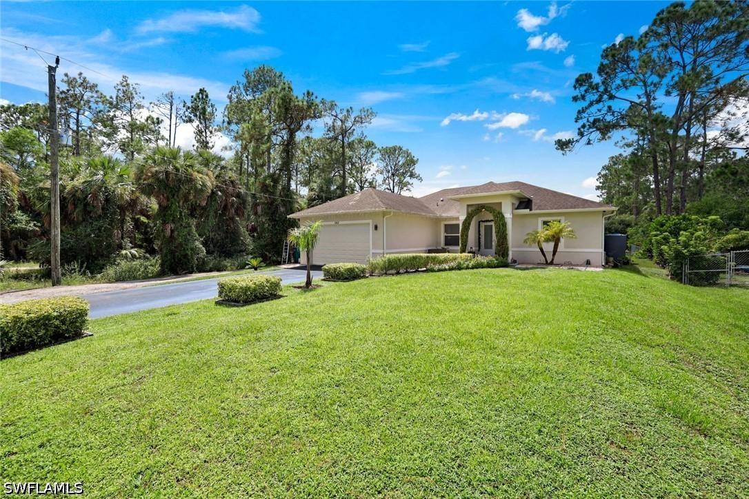 543 20th St., Naples, FL 34117
