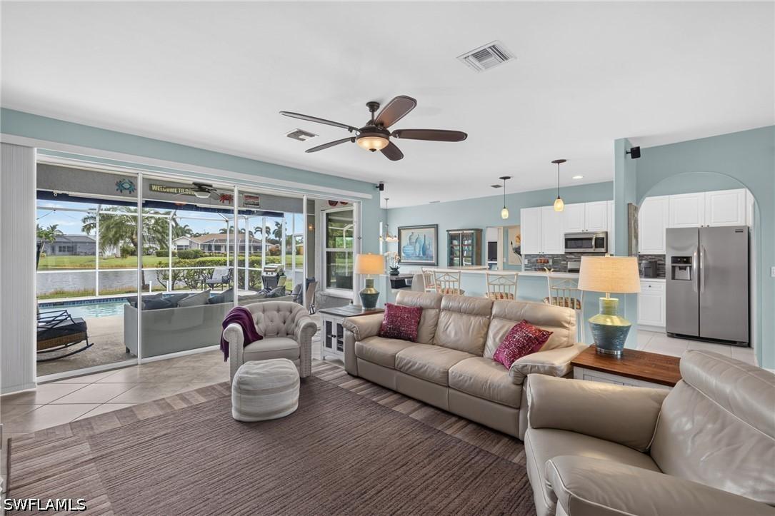 23410 Olde Meadowbrook Cir., Estero, FL 34134