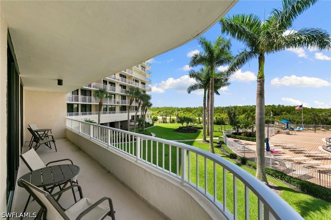 380 Seaview Ct. #203, Marco Island, FL 34145