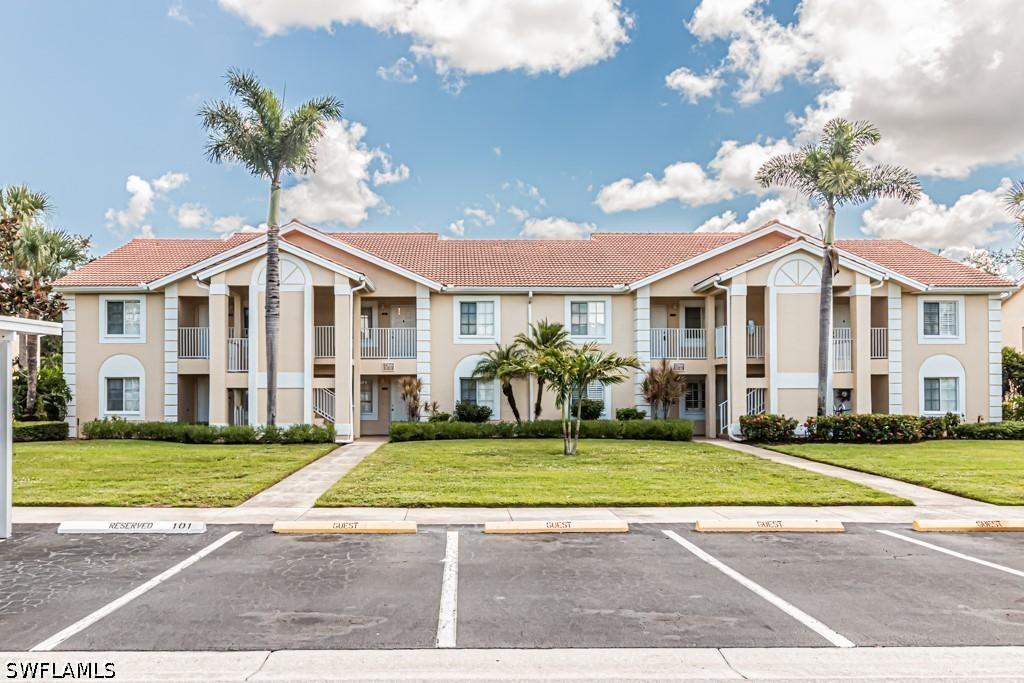 7768 Jewel Ln. #102, Naples, FL 34109