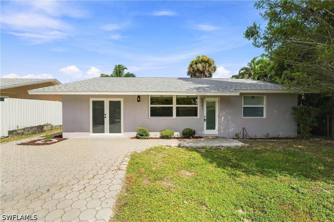 5341 Martin St., Naples, FL 34113