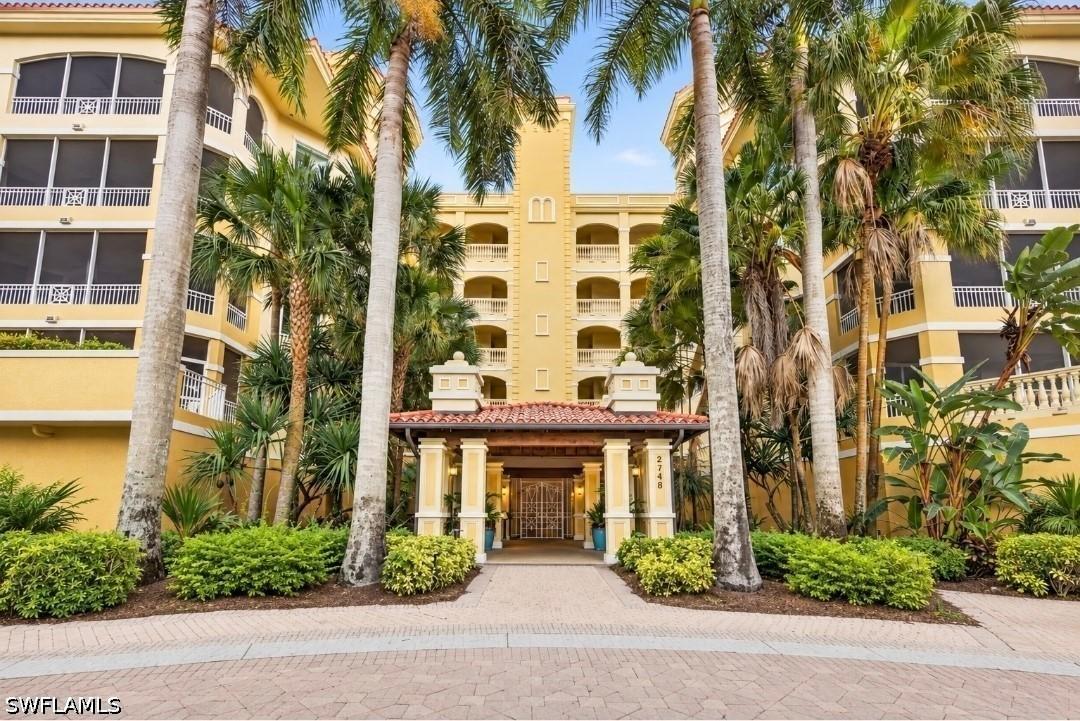 2748 Tiburon Blvd. #106, Naples, FL 34109