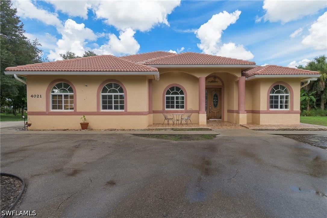 4021 24th Ave., Naples, FL 34117