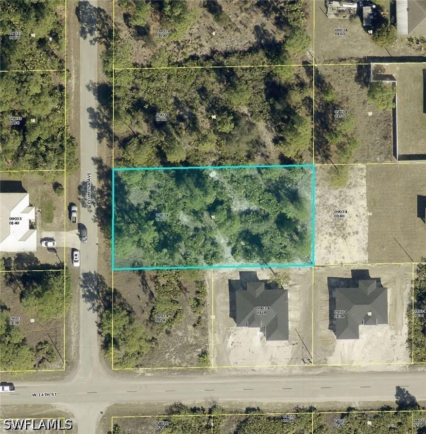1402 Plumosa Ave., Lehigh Acres, FL 33972
