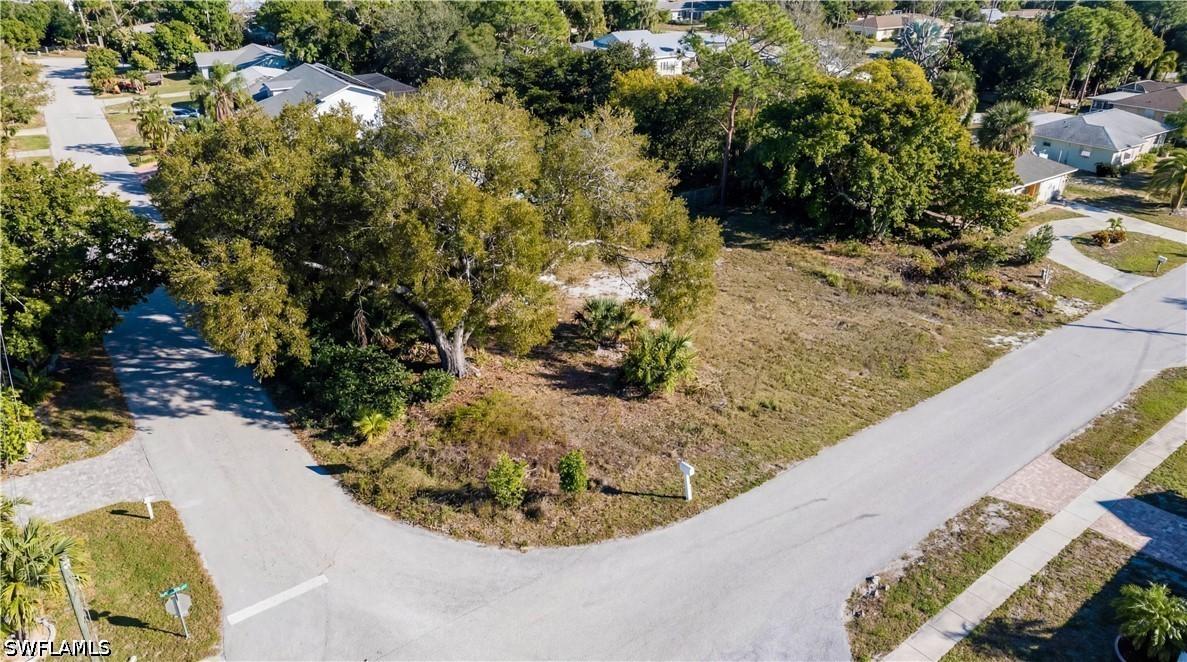 27654 Imperial River Rd., Bonita Springs, FL 34134