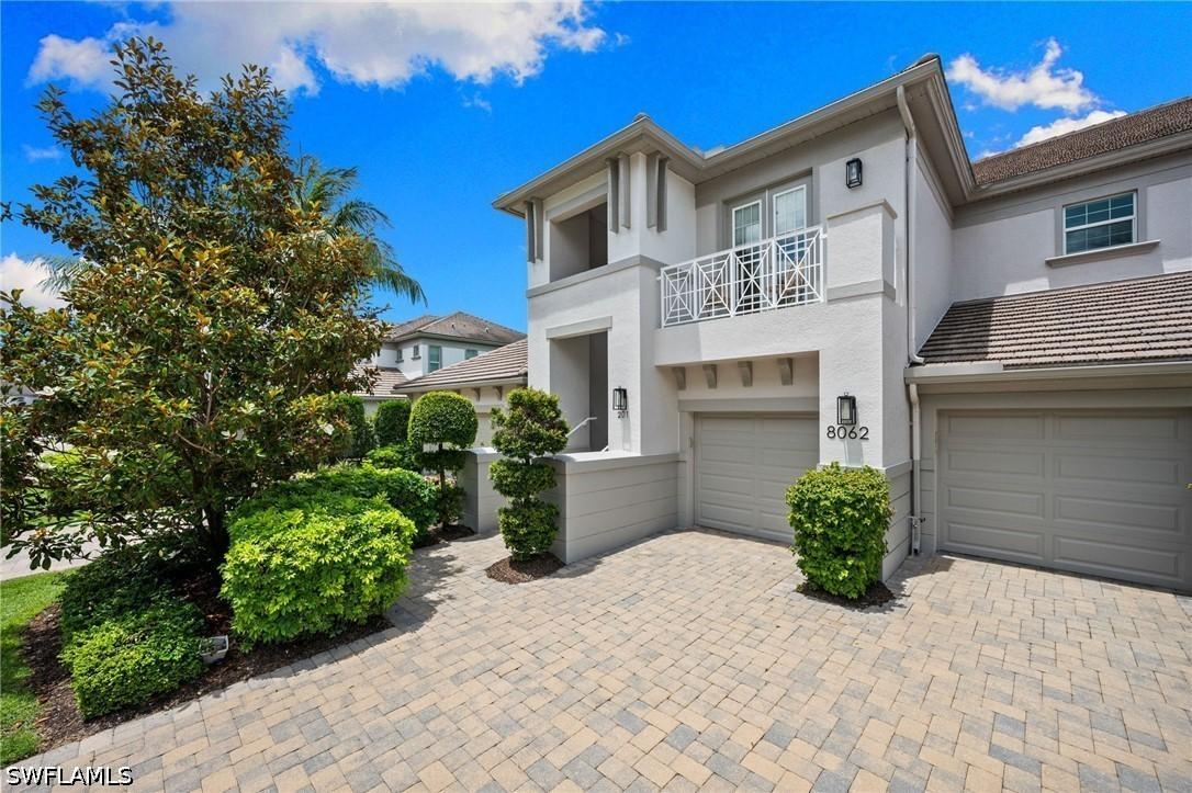 8062 Signature Club Cir. #201, Naples, FL 34113