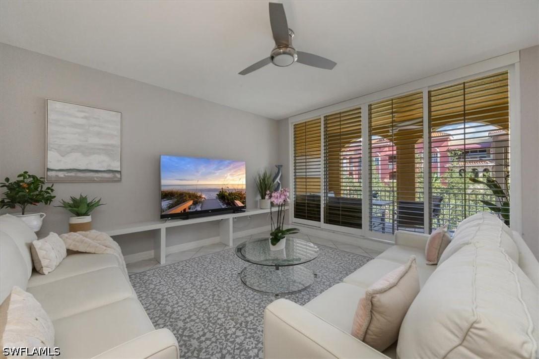 410 Bayfront Pl. #2403, Naples, FL 34102