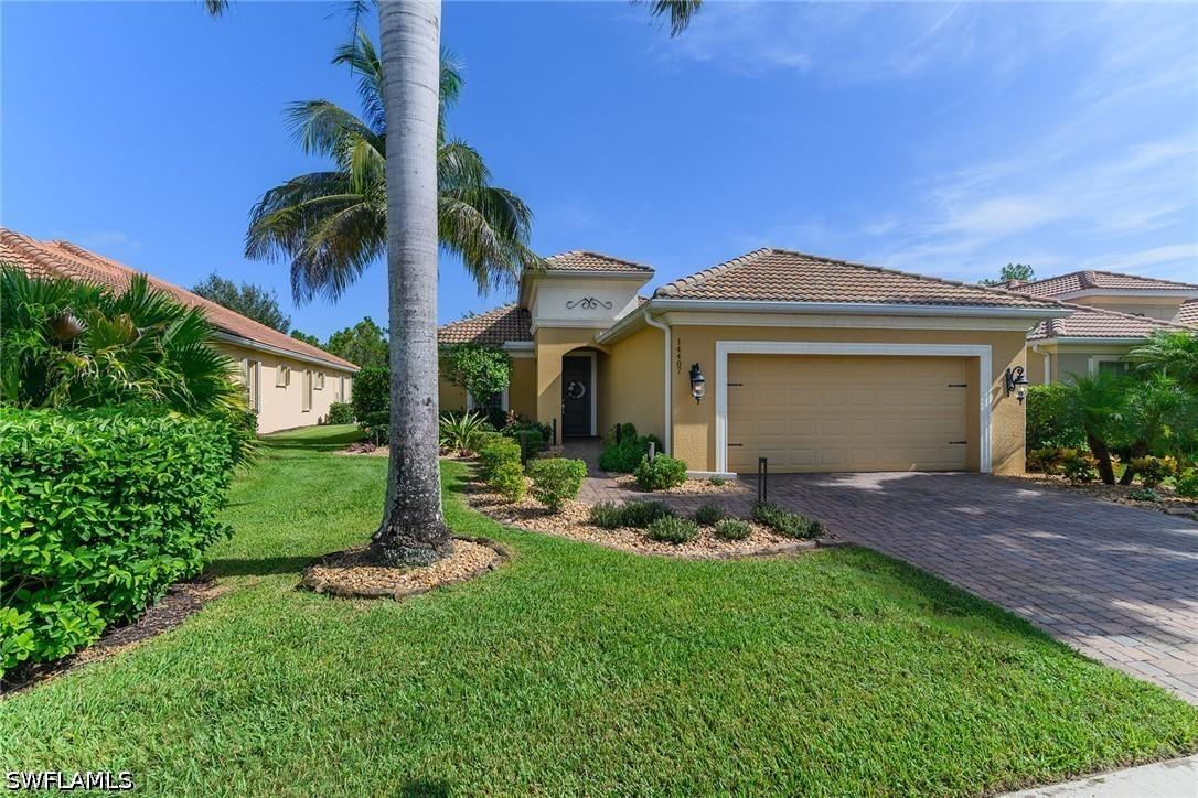 14487 Manchester Dr., Naples, FL 34114