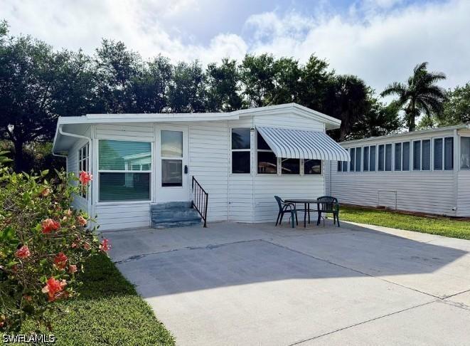 5 Bass Ln., Naples, FL 34114