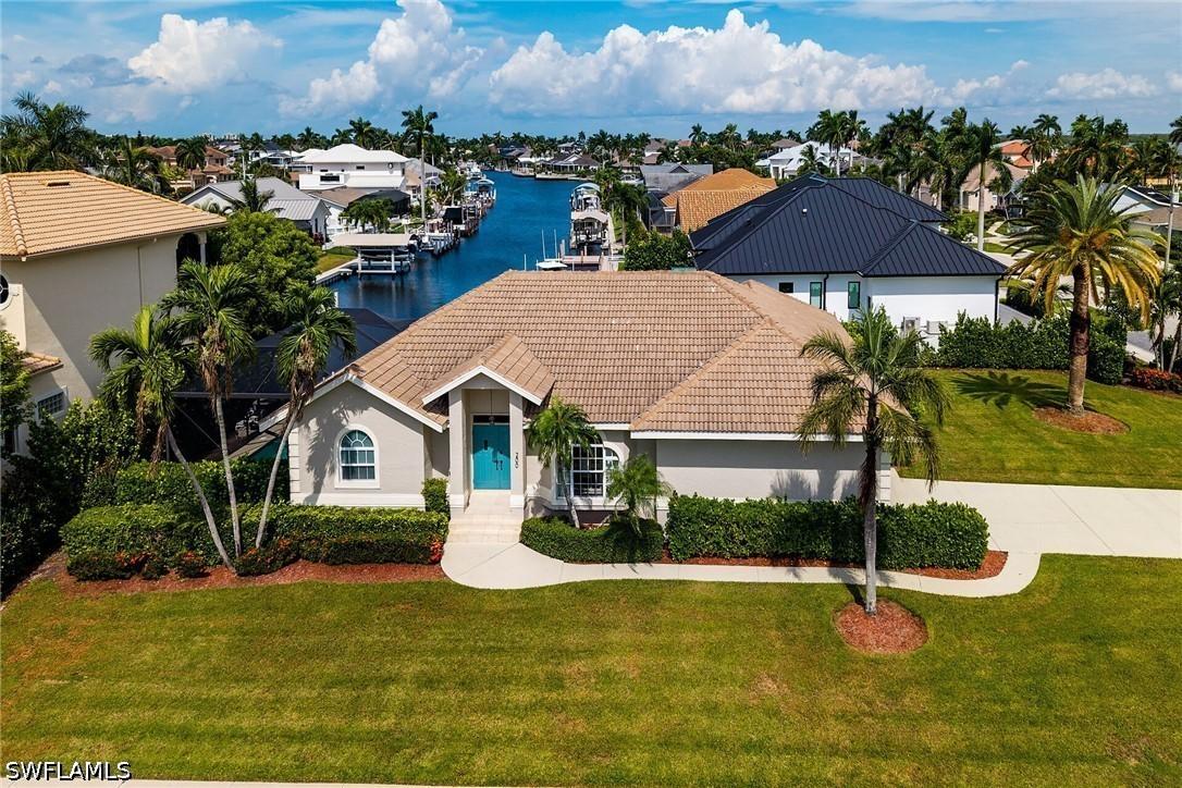 200 Windbrook Ct., Marco Island, FL 34145