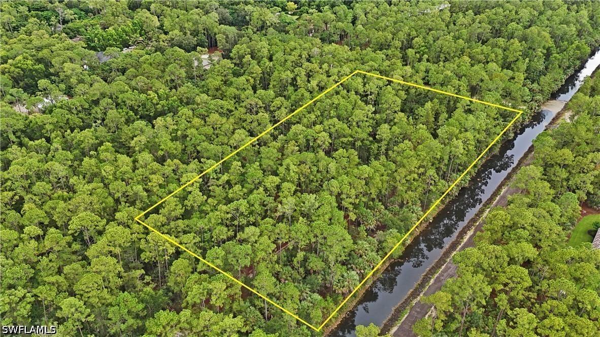 4741 3rd Ave., Naples, FL 34119
