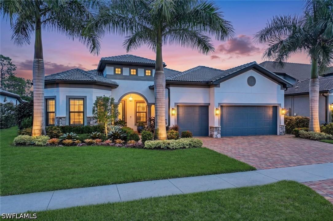 9583 Curlew Dr., Naples, FL 34120