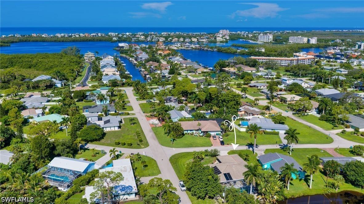 688 W Valley Dr., Bonita Springs, FL 34134