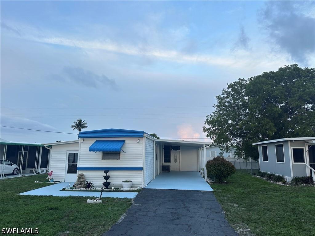 152 Cape Sable Dr., Naples, FL 34104