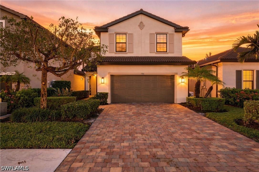 7186 Wilton Dr., Naples, FL 34109