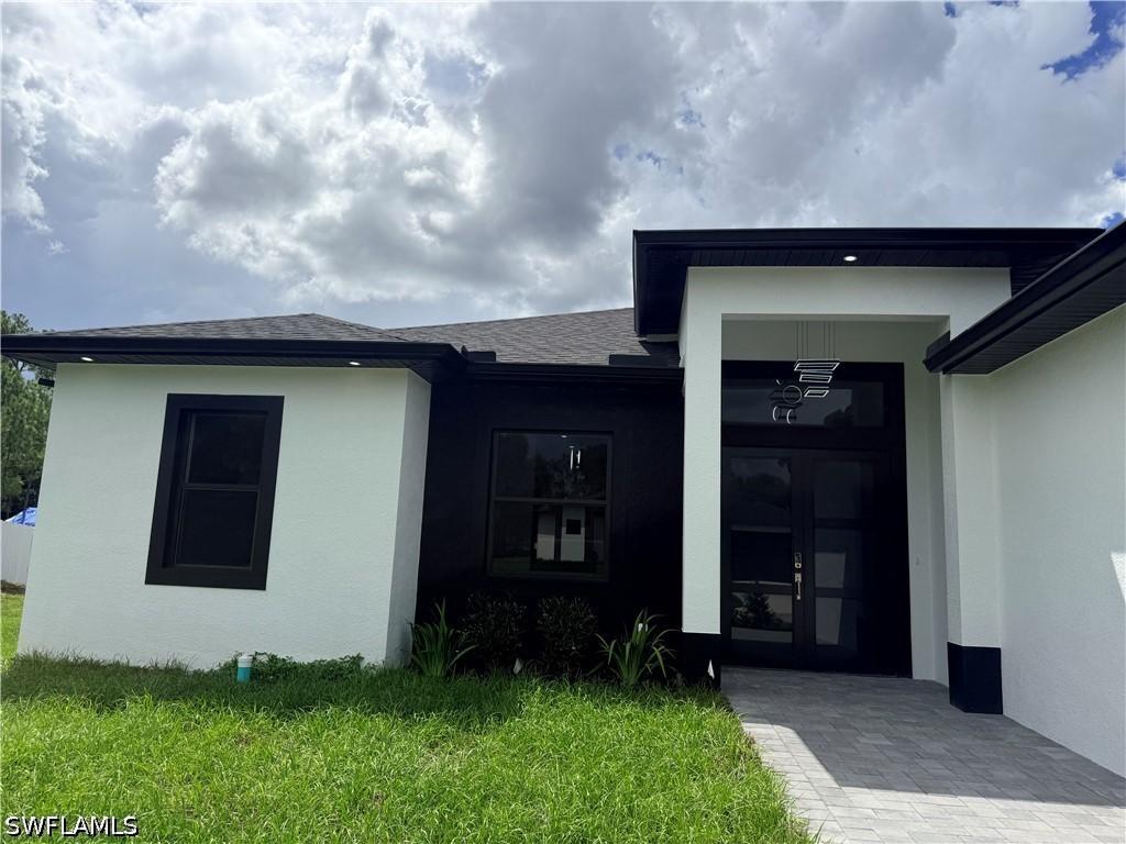 1409 Roosevelt Ave., Lehigh Acres, FL 33972