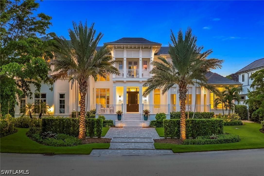 12 Sabre Ln., Naples, FL 34102