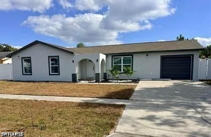 1044 Ridgeway Dr., North Fort Myers, FL 33903