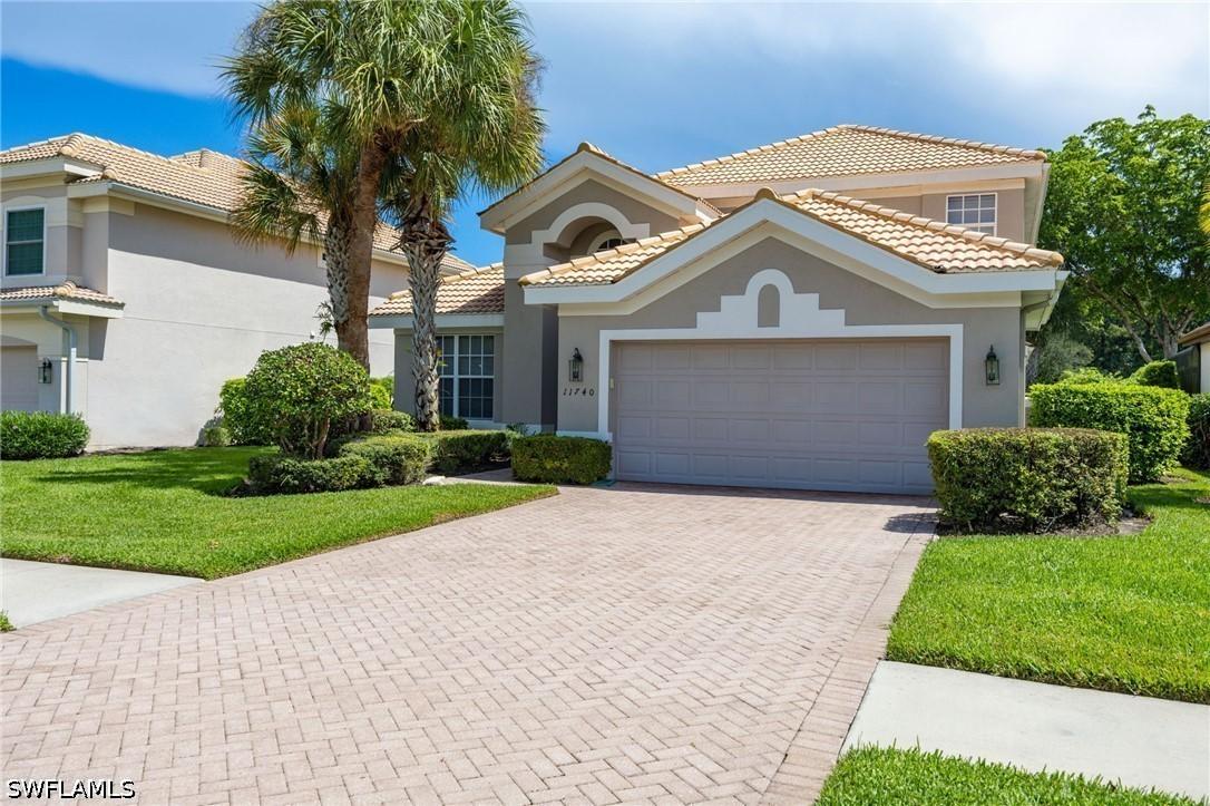 11740 Carradale Ct., Naples, FL 34120
