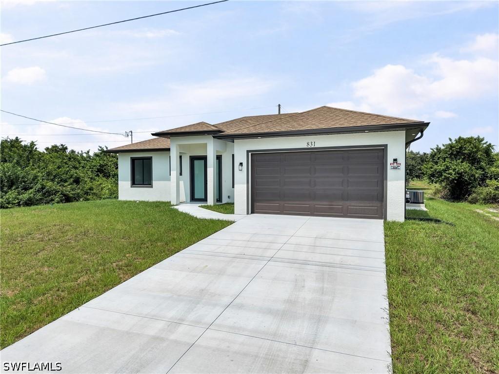 831 Bently St., Lehigh Acres, FL 33974