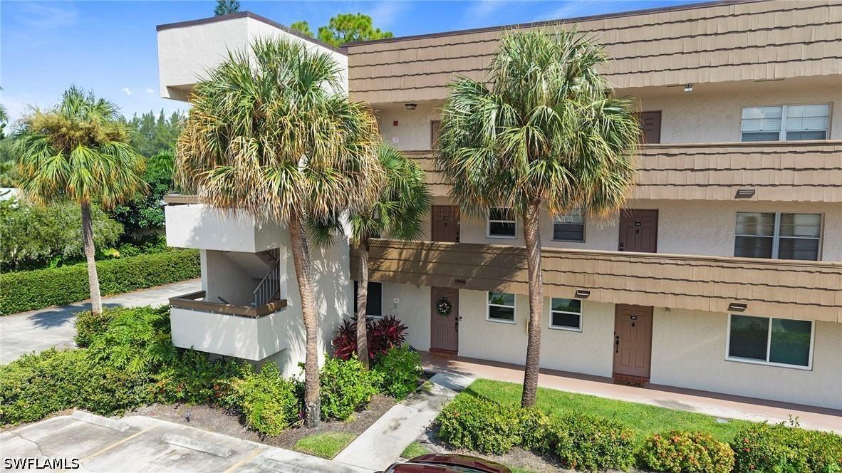 499 Forest Lakes Blvd. #201, Naples, FL 34105