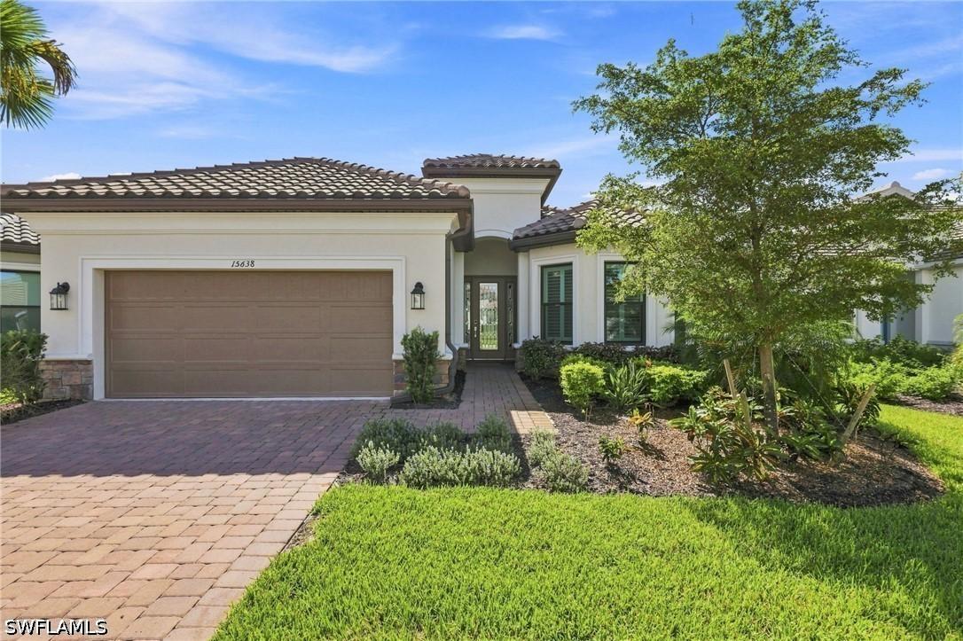 15638 Triesta Ln., Naples, FL 34114