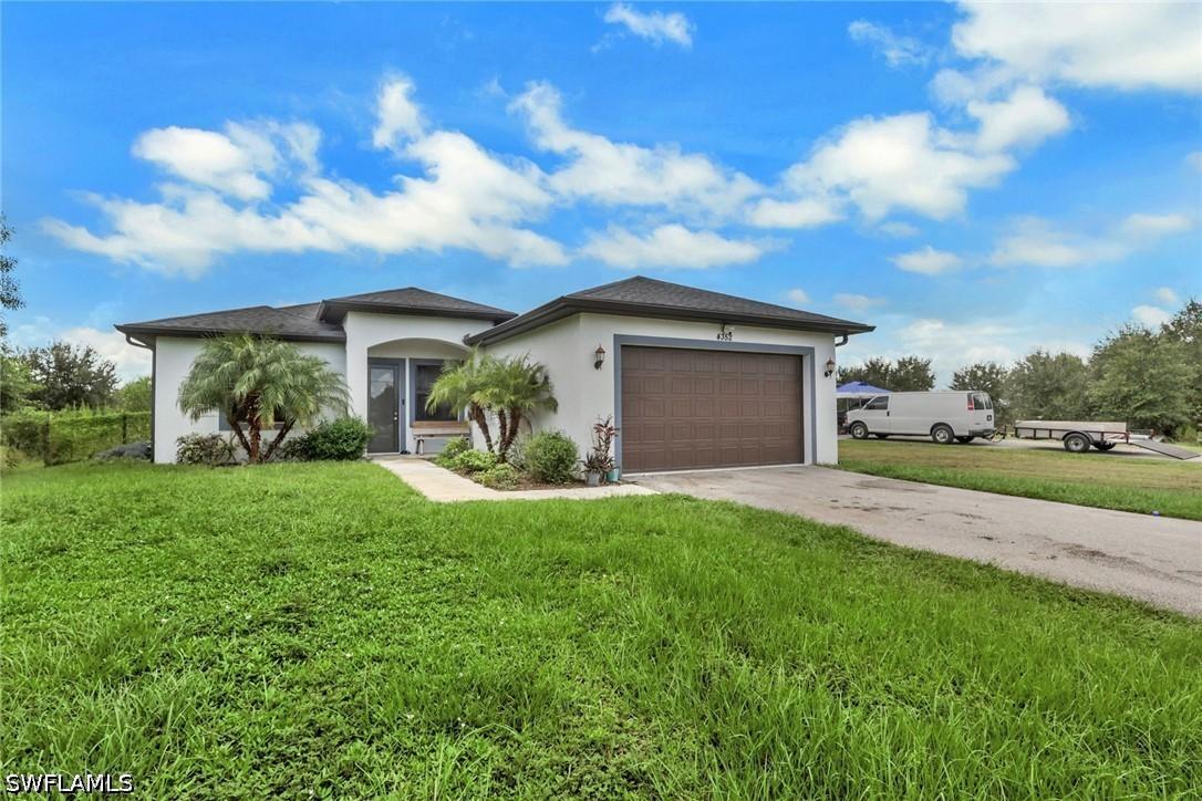 4352 24th Ave., Naples, FL 34120