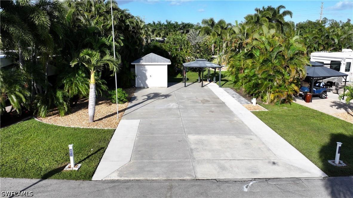 5871 Pathwood Ct., Fort Myers, FL 33905