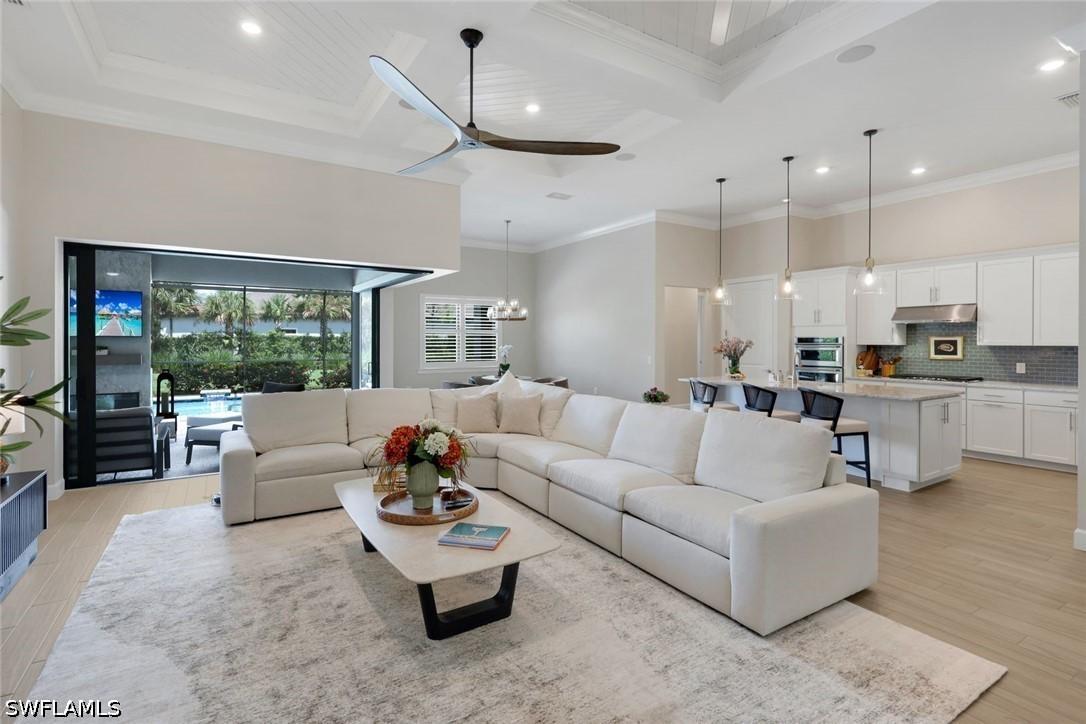 9151 Snowy Owl Way, Naples, FL 34120