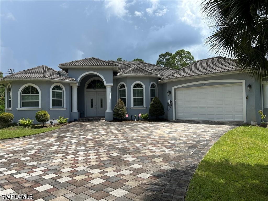 690 Wilson Blvd., Naples, FL 34117
