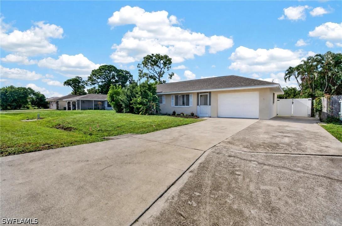 9197 Pomelo Rd., Fort Myers, FL 33967