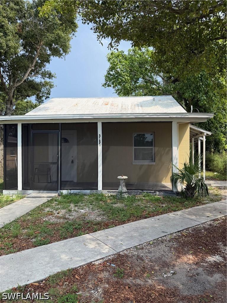 3131 Market St., Fort Myers, FL 33916