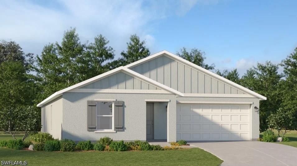753 Harcourt Ave., Lehigh Acres, FL 33936