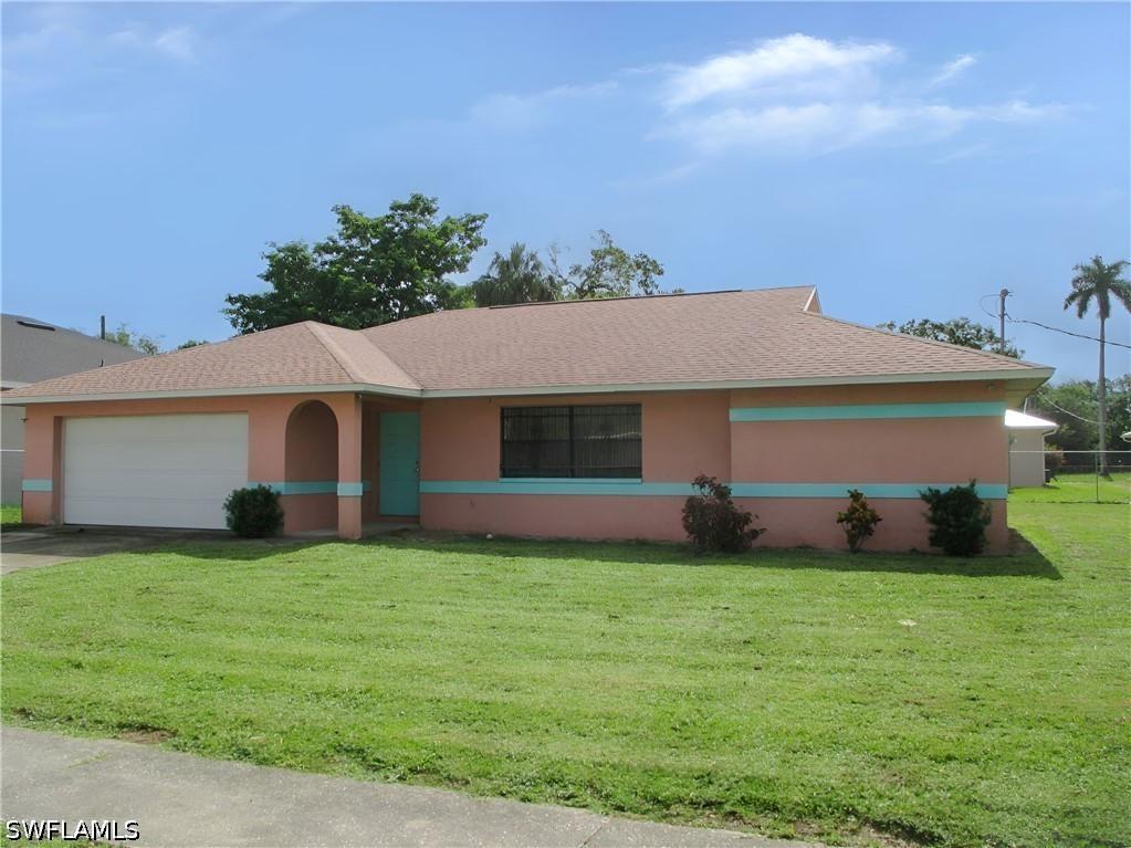 1825 Fountain St., Fort Myers, FL 33916