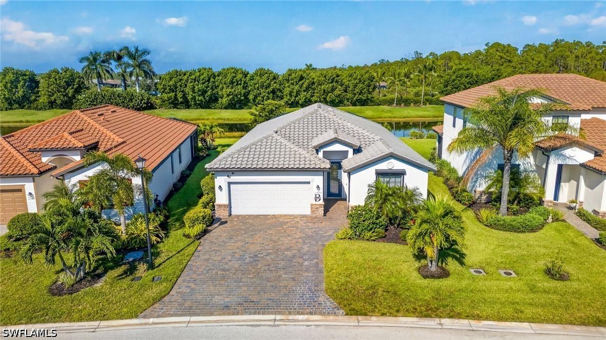 11580 Shady Blossom Dr., Fort Myers, FL 33913
