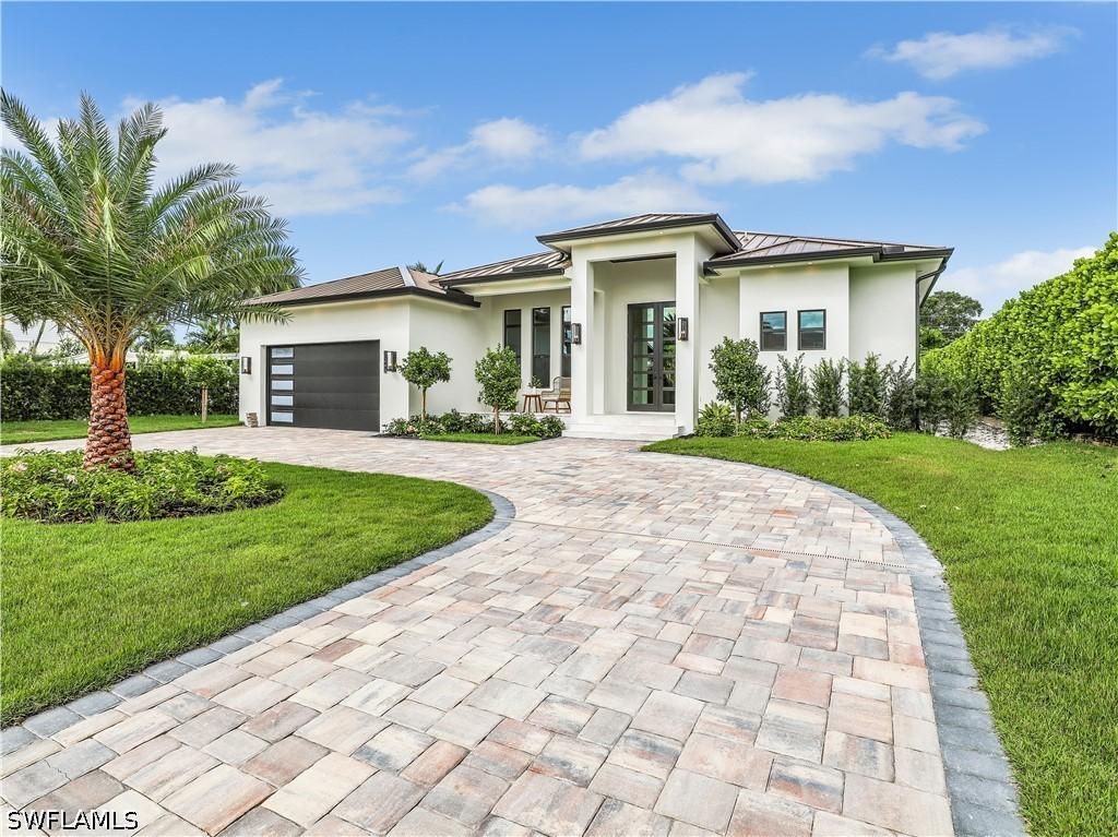 1343 12th St., Naples, FL 34102