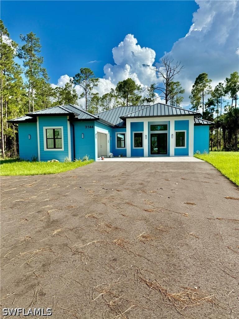 3144 10th Ave., Naples, FL 34120