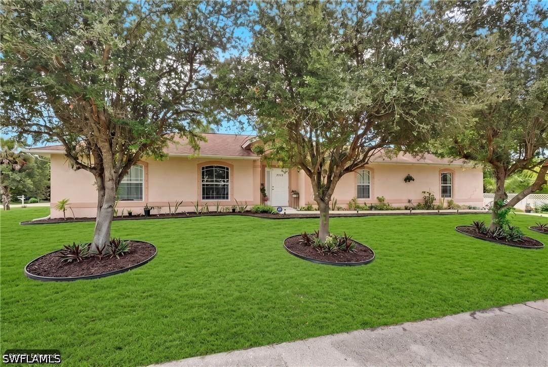 3920 10th St., Naples, FL 34103